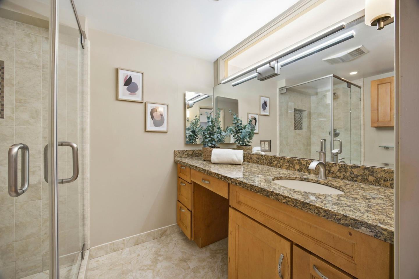 Detail Gallery Image 27 of 36 For 135 Dolton Ave, San Carlos,  CA 94070 - 4 Beds | 4 Baths