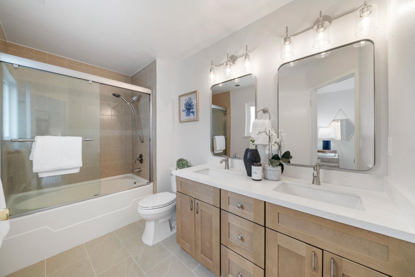 Detail Gallery Image 17 of 28 For 357 Sunnyslope Dr, Fremont,  CA 94536 - 3 Beds | 2/1 Baths