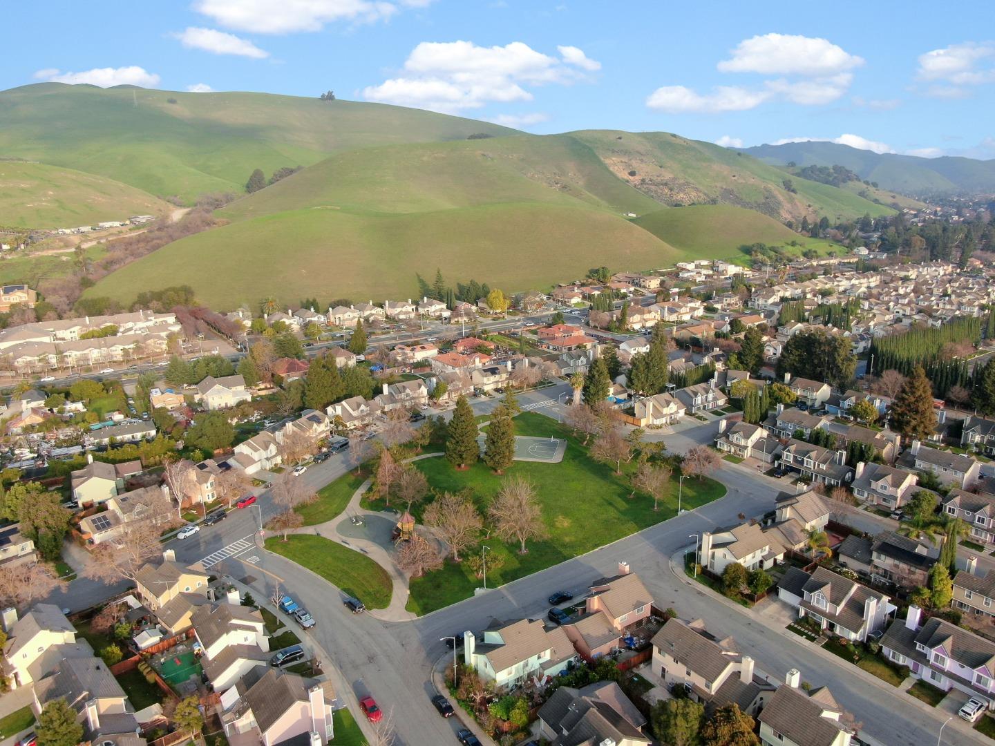 Detail Gallery Image 27 of 28 For 357 Sunnyslope Dr, Fremont,  CA 94536 - 3 Beds | 2/1 Baths