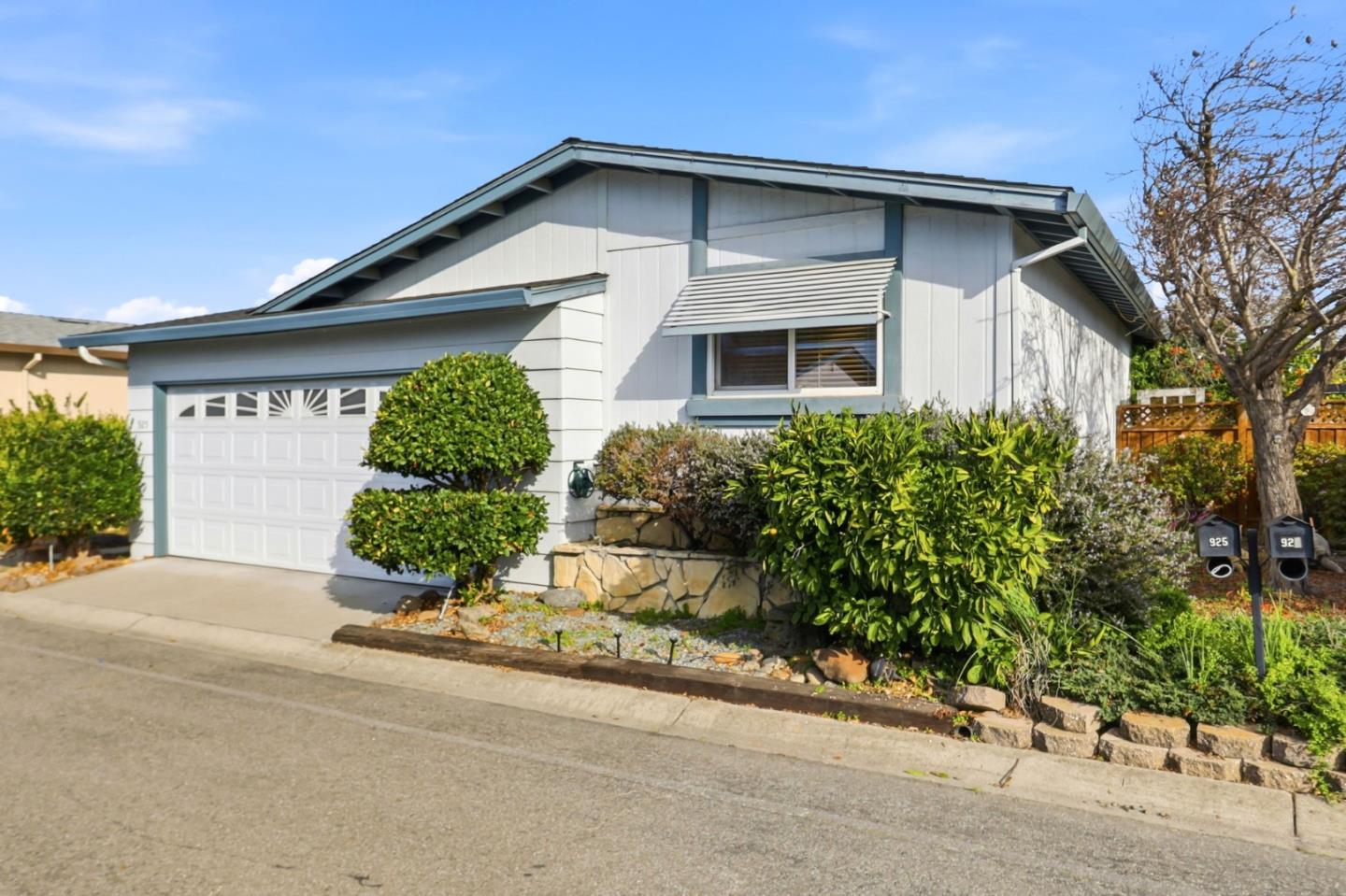 Detail Gallery Image 3 of 35 For 1225 Vienna Dr #925,  Sunnyvale,  CA 94089 - 2 Beds | 2 Baths