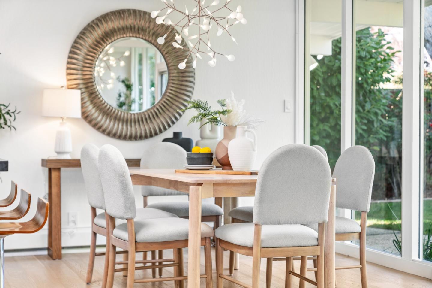 Detail Gallery Image 23 of 75 For 3773 Redwood Cir, Palo Alto,  CA 94306 - 3 Beds | 2 Baths