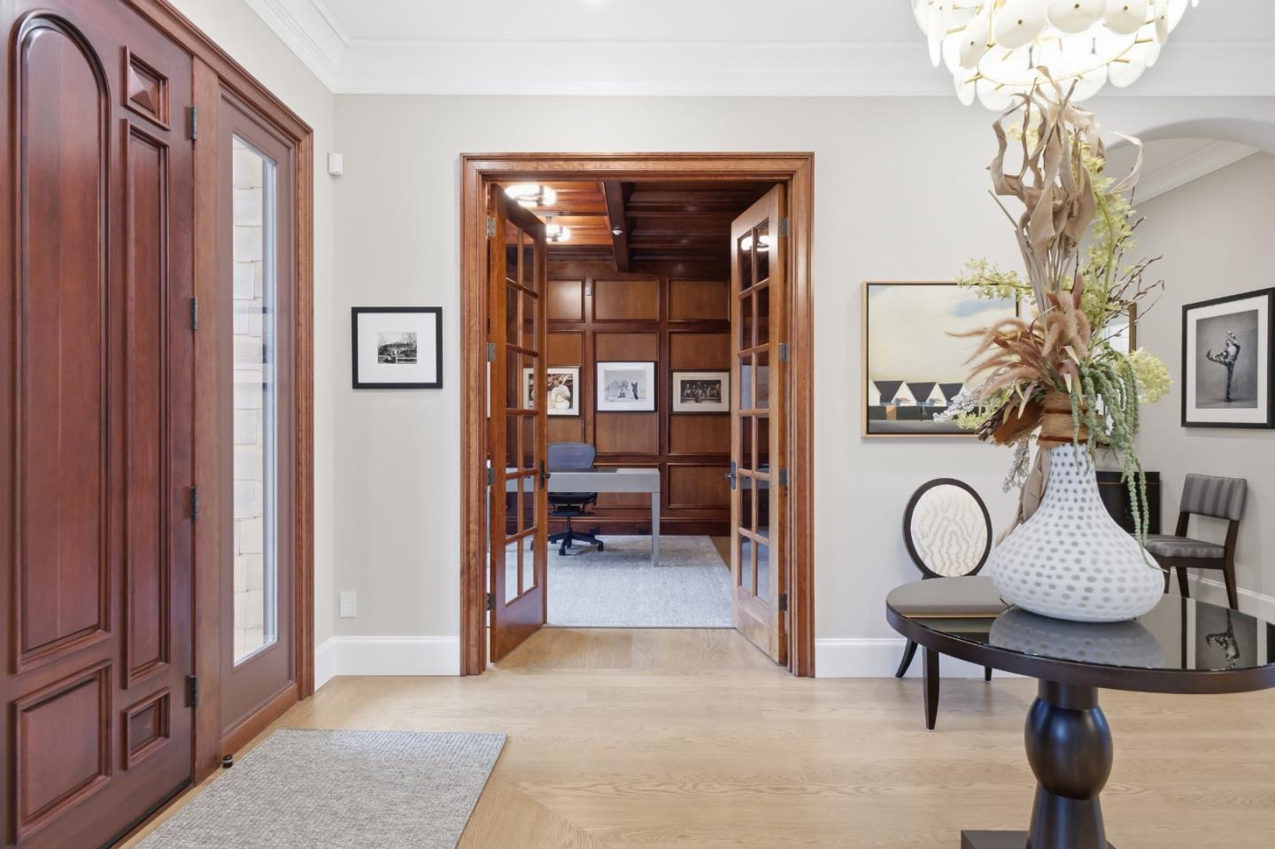 Detail Gallery Image 4 of 62 For 530 Barbara Way, Hillsborough,  CA 94010 - 4 Beds | 4/1 Baths