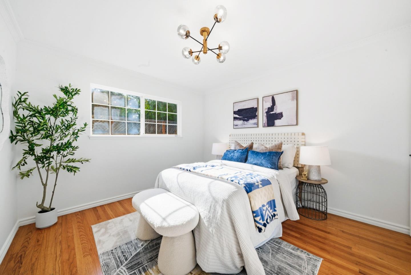 Detail Gallery Image 27 of 85 For 225 W Meadow Dr, Palo Alto,  CA 94306 - 3 Beds | 2 Baths