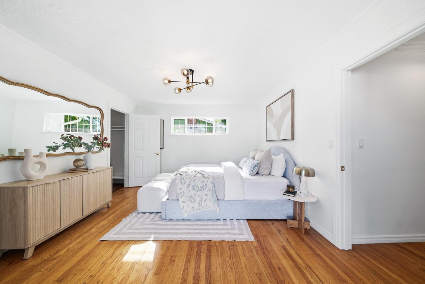 Detail Gallery Image 30 of 85 For 225 W Meadow Dr, Palo Alto,  CA 94306 - 3 Beds | 2 Baths