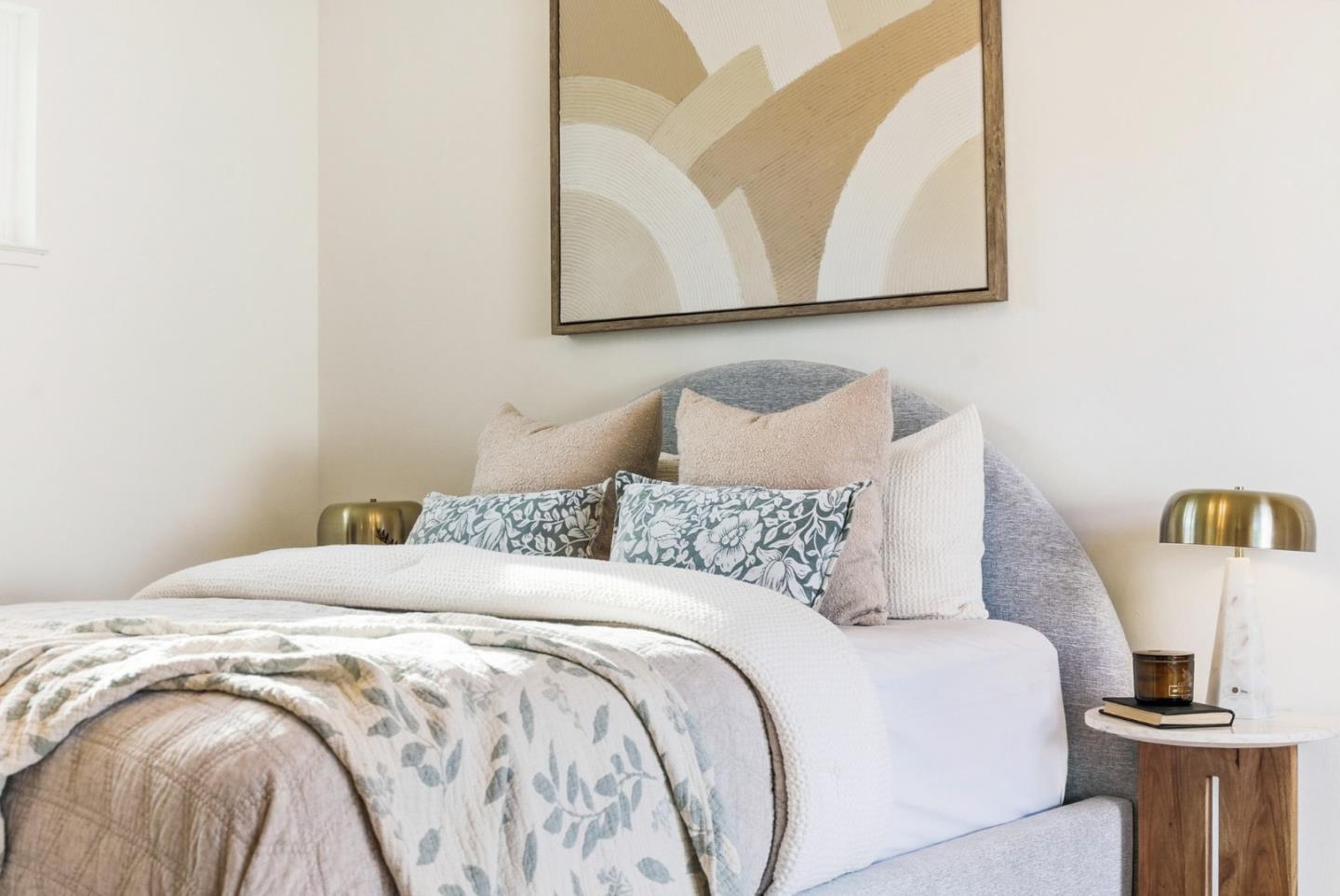 Detail Gallery Image 31 of 85 For 225 W Meadow Dr, Palo Alto,  CA 94306 - 3 Beds | 2 Baths