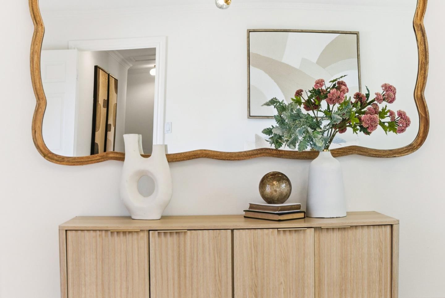 Detail Gallery Image 32 of 85 For 225 W Meadow Dr, Palo Alto,  CA 94306 - 3 Beds | 2 Baths