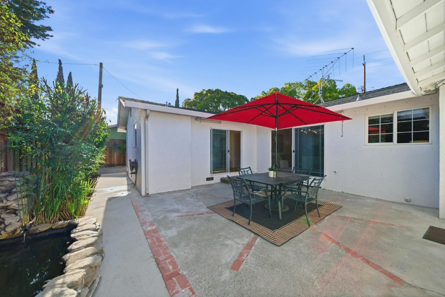 Detail Gallery Image 45 of 85 For 225 W Meadow Dr, Palo Alto,  CA 94306 - 3 Beds | 2 Baths