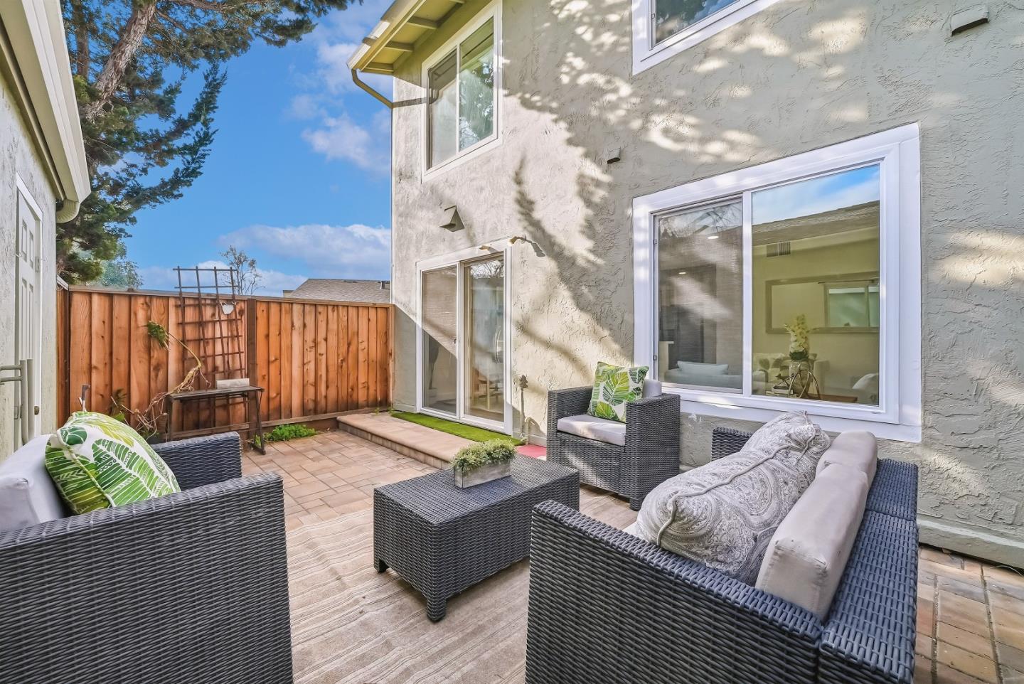 Detail Gallery Image 31 of 39 For 1136 Ribisi Cir, San Jose,  CA 95131 - 4 Beds | 2 Baths