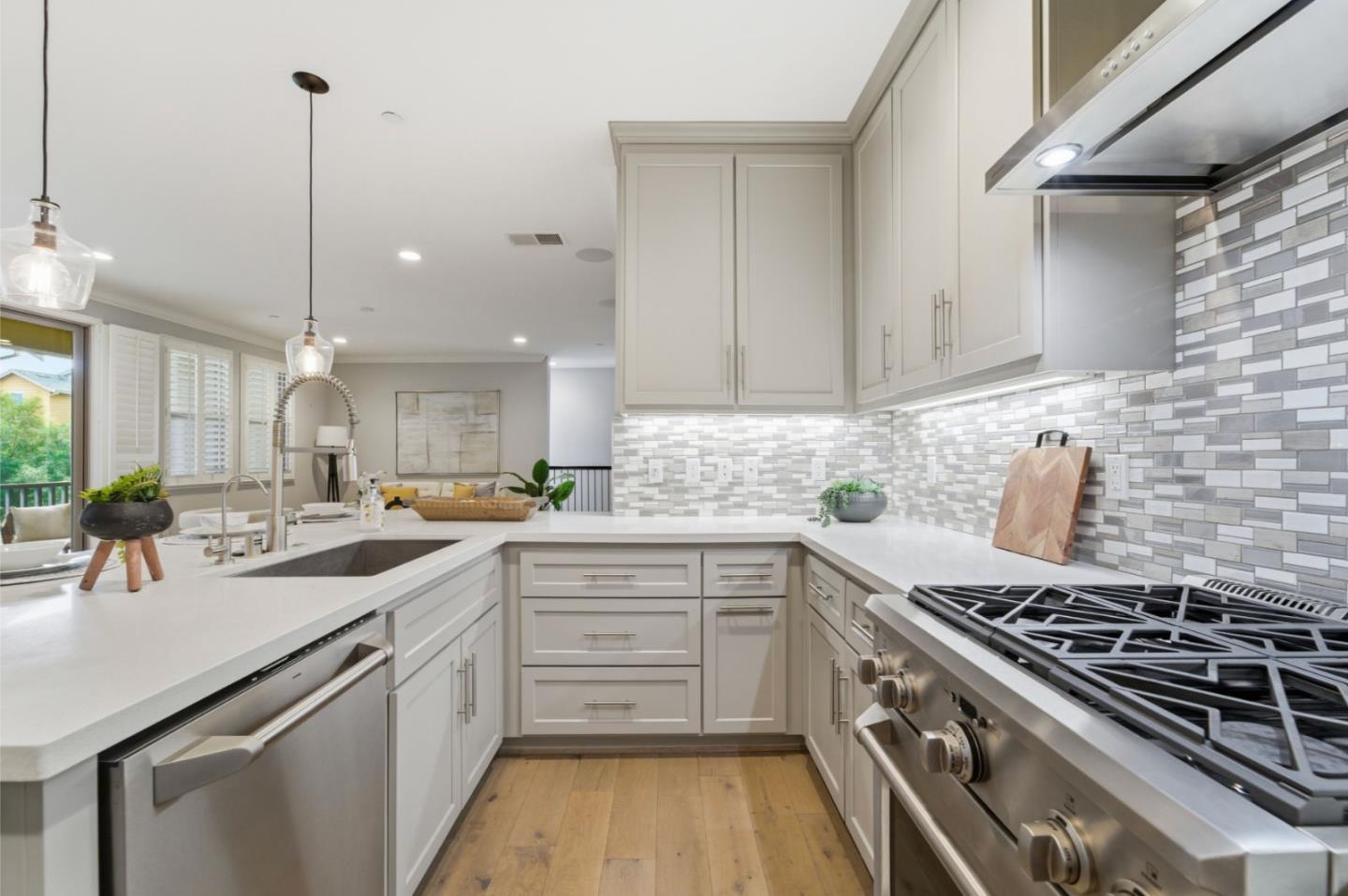 Detail Gallery Image 7 of 25 For 772 Tranquility Cir #2,  Livermore,  CA 94551 - 3 Beds | 3 Baths