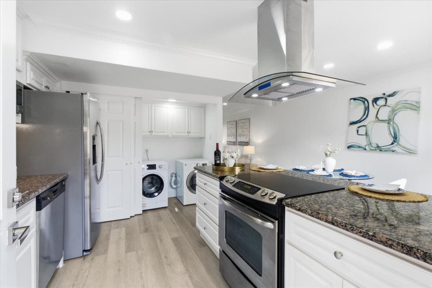 Detail Gallery Image 11 of 48 For 125 Connemara Way #71,  Sunnyvale,  CA 94087 - 2 Beds | 1/1 Baths