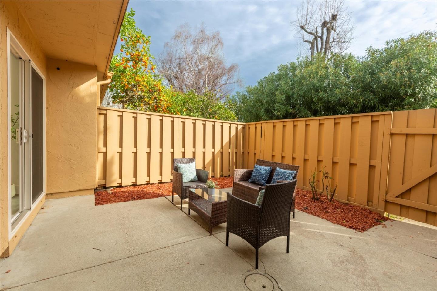 Detail Gallery Image 26 of 48 For 125 Connemara Way #71,  Sunnyvale,  CA 94087 - 2 Beds | 1/1 Baths