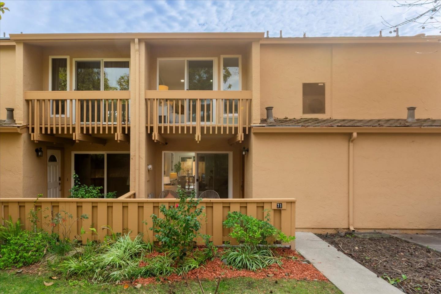 Detail Gallery Image 30 of 48 For 125 Connemara Way #71,  Sunnyvale,  CA 94087 - 2 Beds | 1/1 Baths