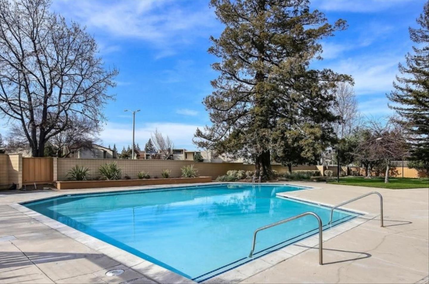 Detail Gallery Image 36 of 48 For 125 Connemara Way #71,  Sunnyvale,  CA 94087 - 2 Beds | 1/1 Baths