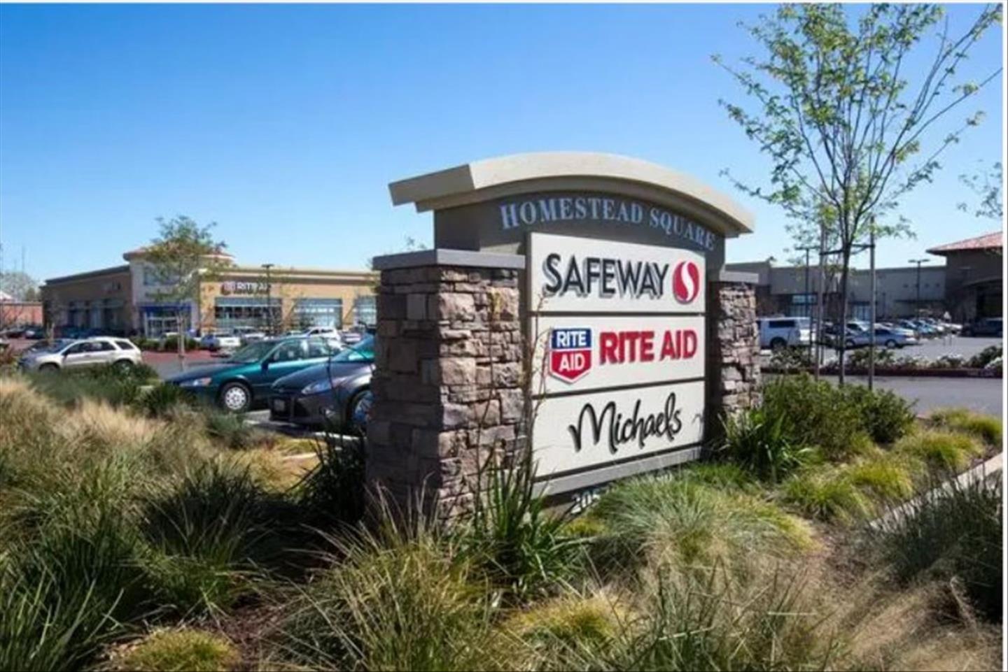 Detail Gallery Image 44 of 48 For 125 Connemara Way #71,  Sunnyvale,  CA 94087 - 2 Beds | 1/1 Baths