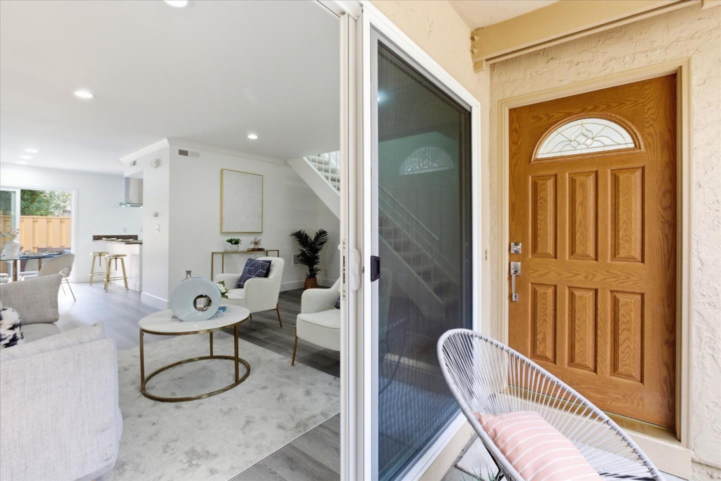 Detail Gallery Image 6 of 48 For 125 Connemara Way #71,  Sunnyvale,  CA 94087 - 2 Beds | 1/1 Baths