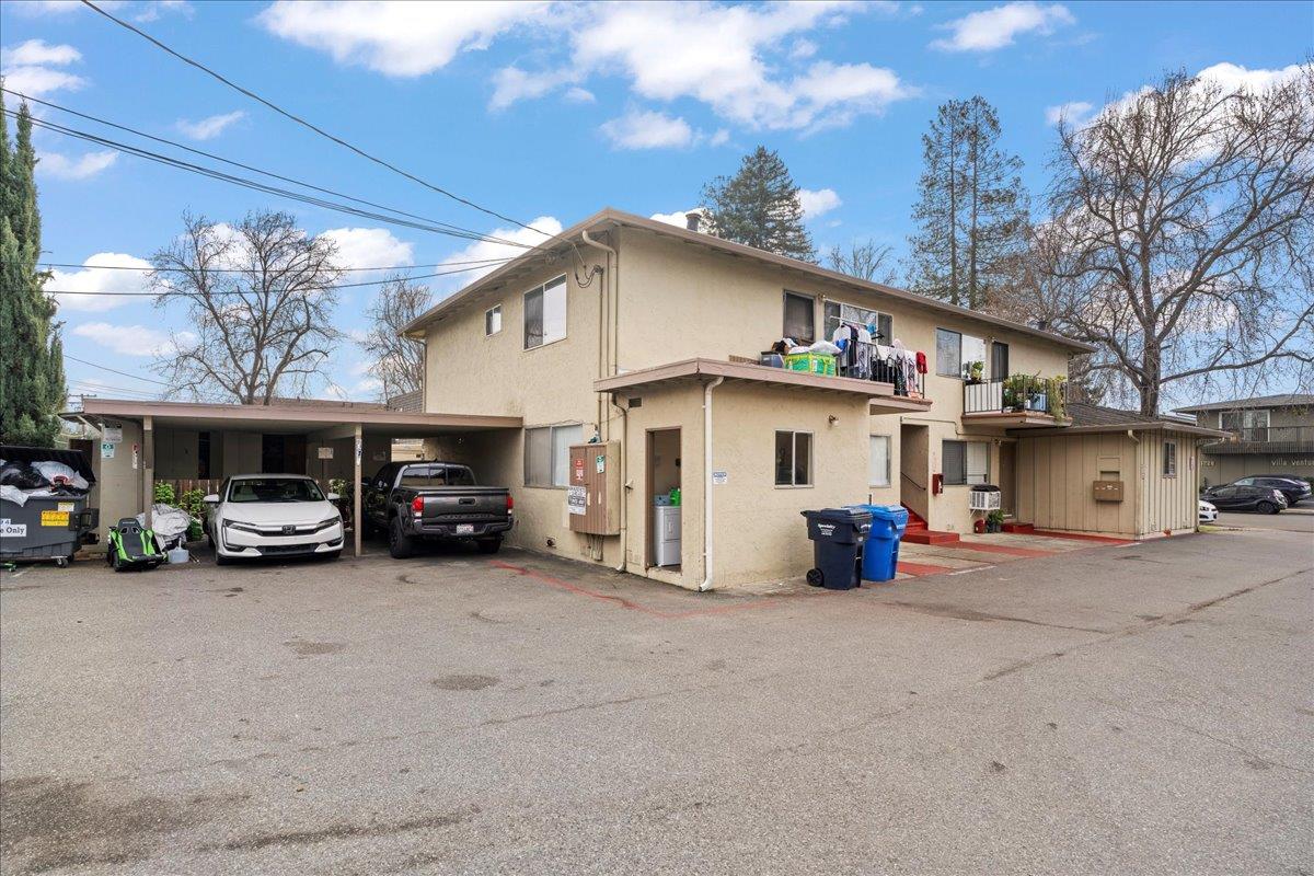 Detail Gallery Image 3 of 13 For 1237 Coronado Dr, Sunnyvale,  CA 94086 - – Beds | – Baths