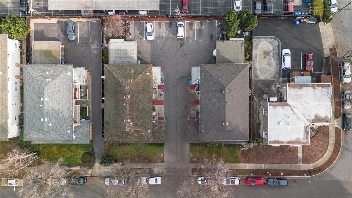 Detail Gallery Image 5 of 13 For 1237 Coronado Dr, Sunnyvale,  CA 94086 - – Beds | – Baths