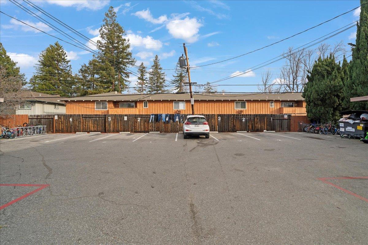 Detail Gallery Image 6 of 14 For 1241 Coronado Dr, Sunnyvale,  CA 94086 - – Beds | – Baths