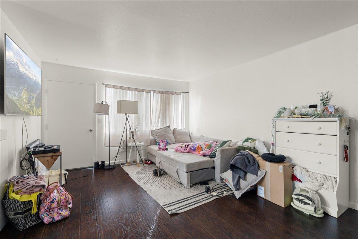 Detail Gallery Image 8 of 14 For 1241 Coronado Dr, Sunnyvale,  CA 94086 - – Beds | – Baths