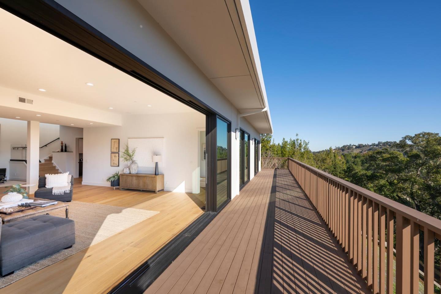 Detail Gallery Image 23 of 35 For 45 Calaveras Ct, Hillsborough,  CA 94010 - 8 Beds | 7 Baths