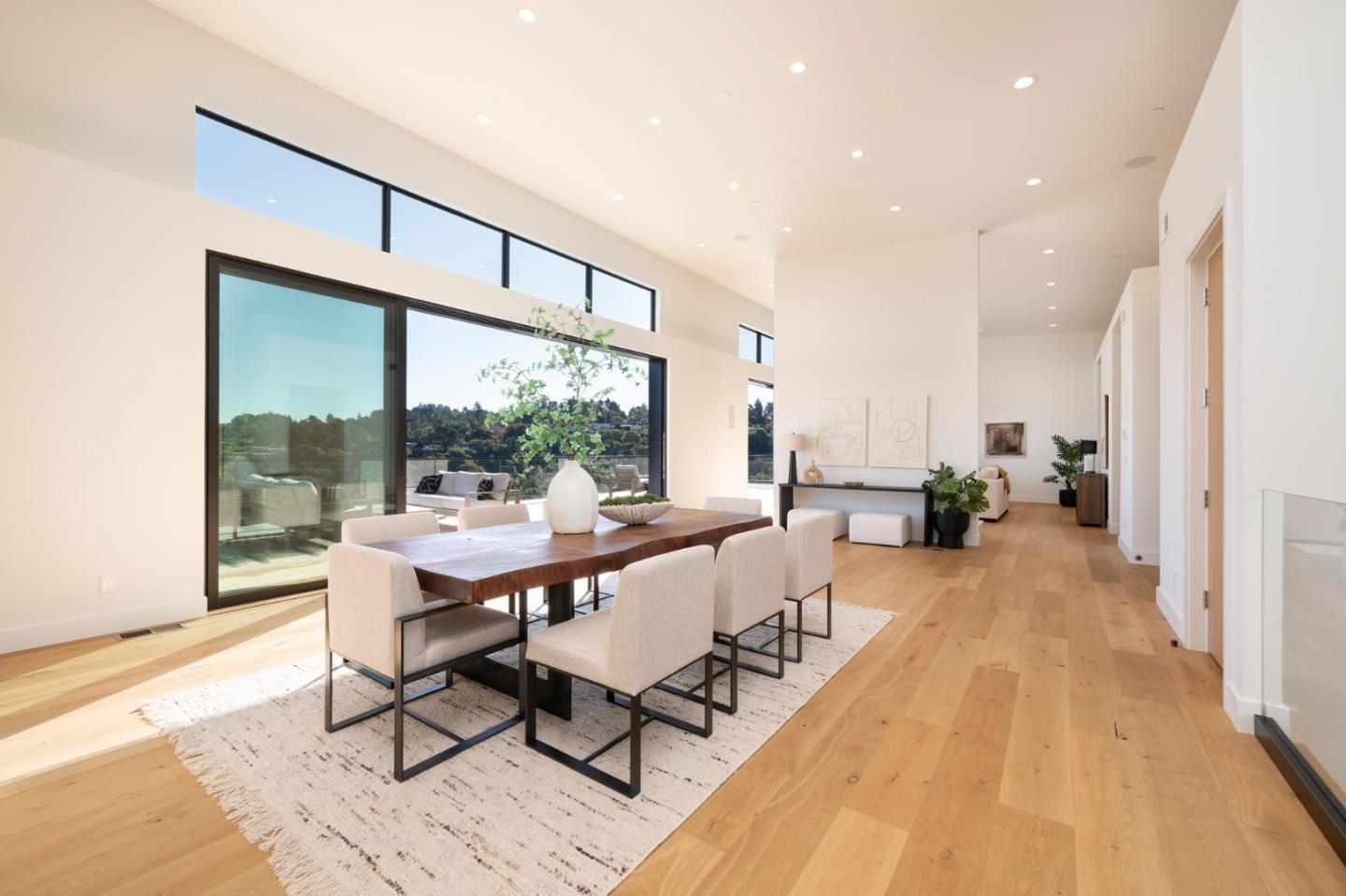 Detail Gallery Image 7 of 35 For 45 Calaveras Ct, Hillsborough,  CA 94010 - 8 Beds | 7 Baths