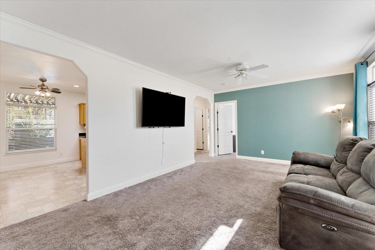 Detail Gallery Image 5 of 38 For 8710 Prunedale North Road #46,  Salinas,  CA 93907 - 3 Beds | 2 Baths