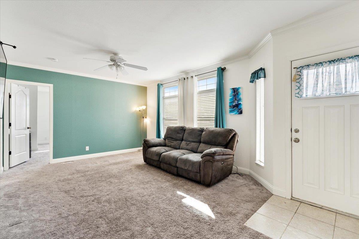 Detail Gallery Image 6 of 38 For 8710 Prunedale North Road #46,  Salinas,  CA 93907 - 3 Beds | 2 Baths