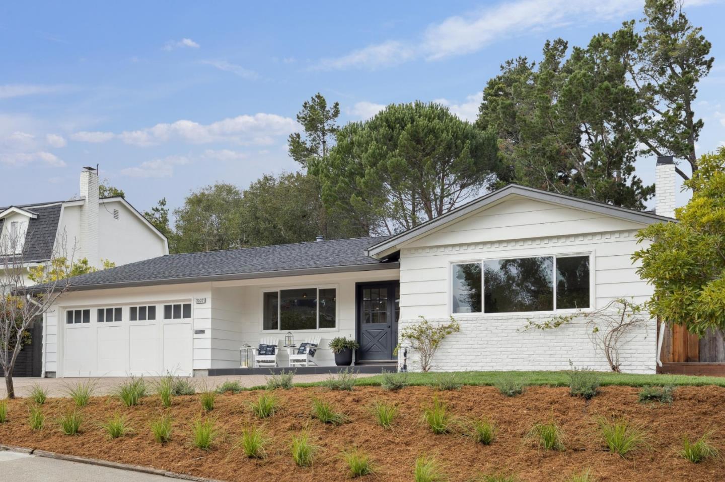 Front Image Thumbnail for ML82032413