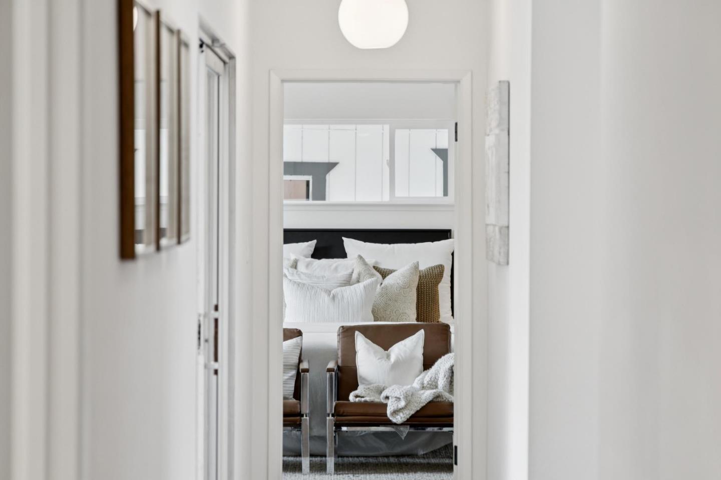 Detail Gallery Image 25 of 60 For 3032 Arguello Dr, Burlingame,  CA 94010 - 4 Beds | 2 Baths