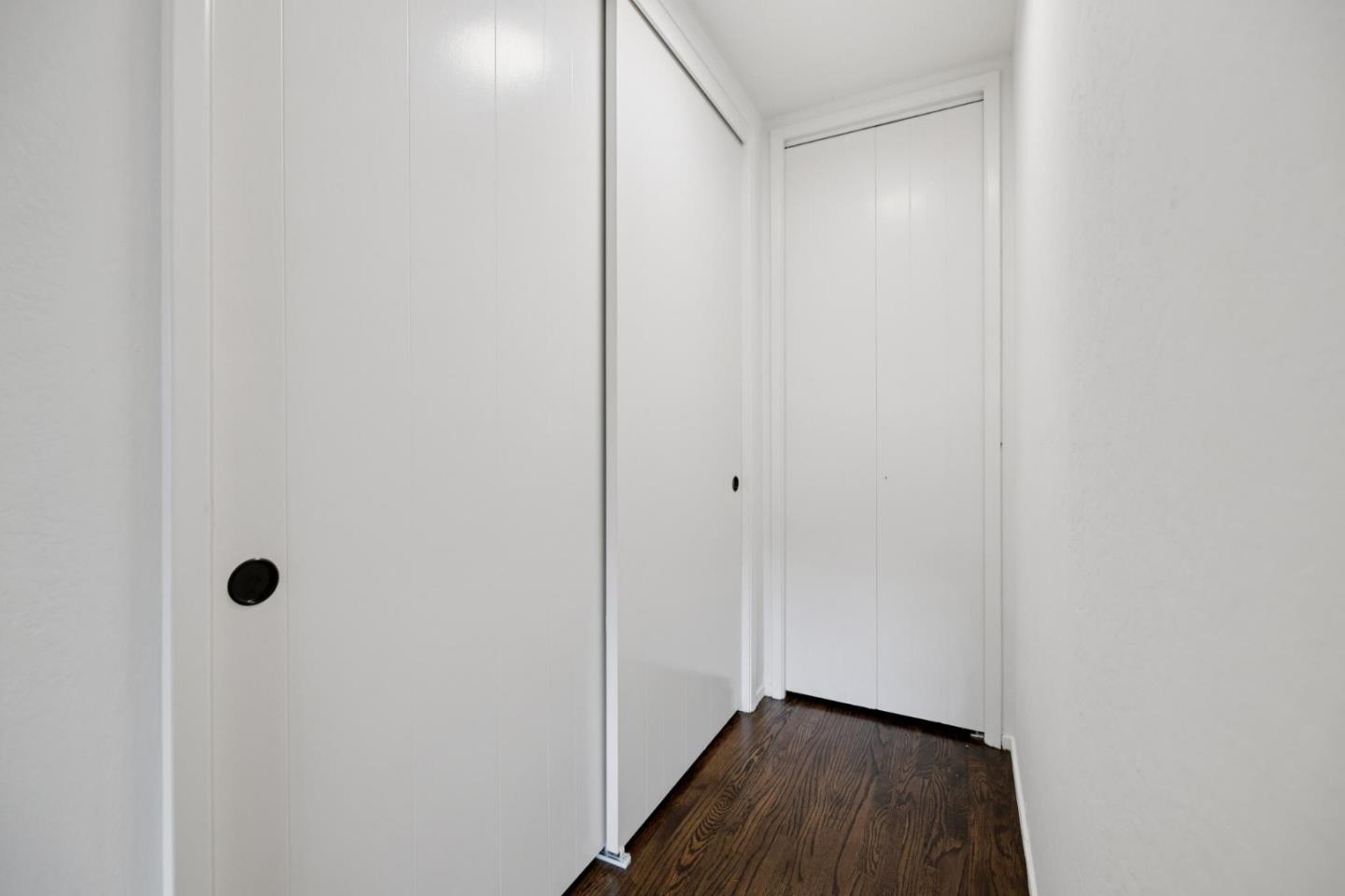 Detail Gallery Image 30 of 60 For 3032 Arguello Dr, Burlingame,  CA 94010 - 4 Beds | 2 Baths