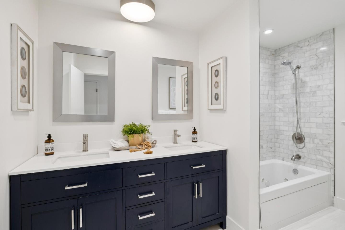 Detail Gallery Image 45 of 60 For 3032 Arguello Dr, Burlingame,  CA 94010 - 4 Beds | 2 Baths