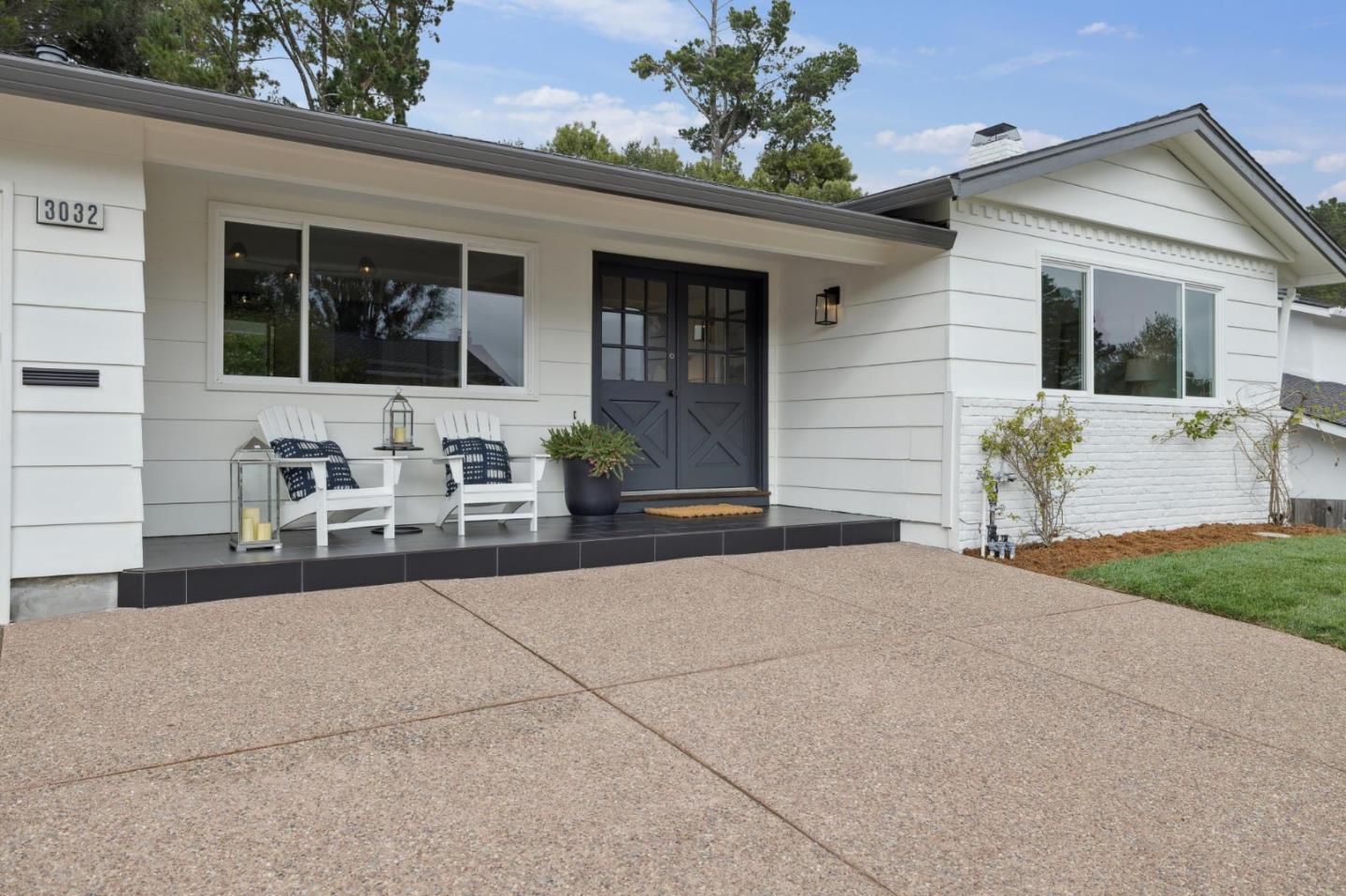 Detail Gallery Image 5 of 60 For 3032 Arguello Dr, Burlingame,  CA 94010 - 4 Beds | 2 Baths