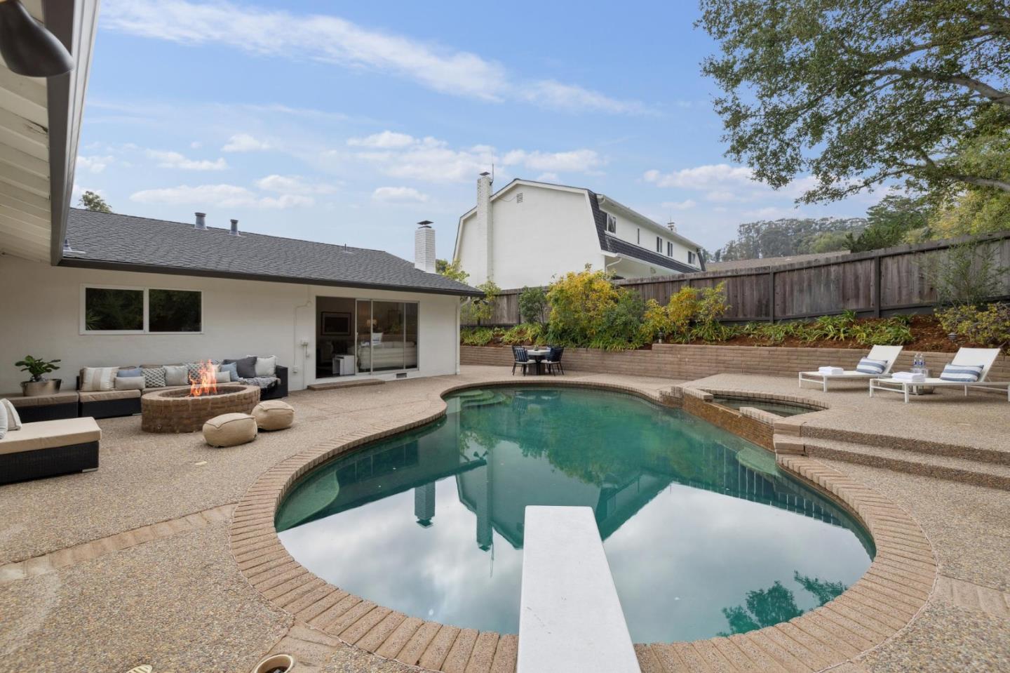 Detail Gallery Image 51 of 60 For 3032 Arguello Dr, Burlingame,  CA 94010 - 4 Beds | 2 Baths