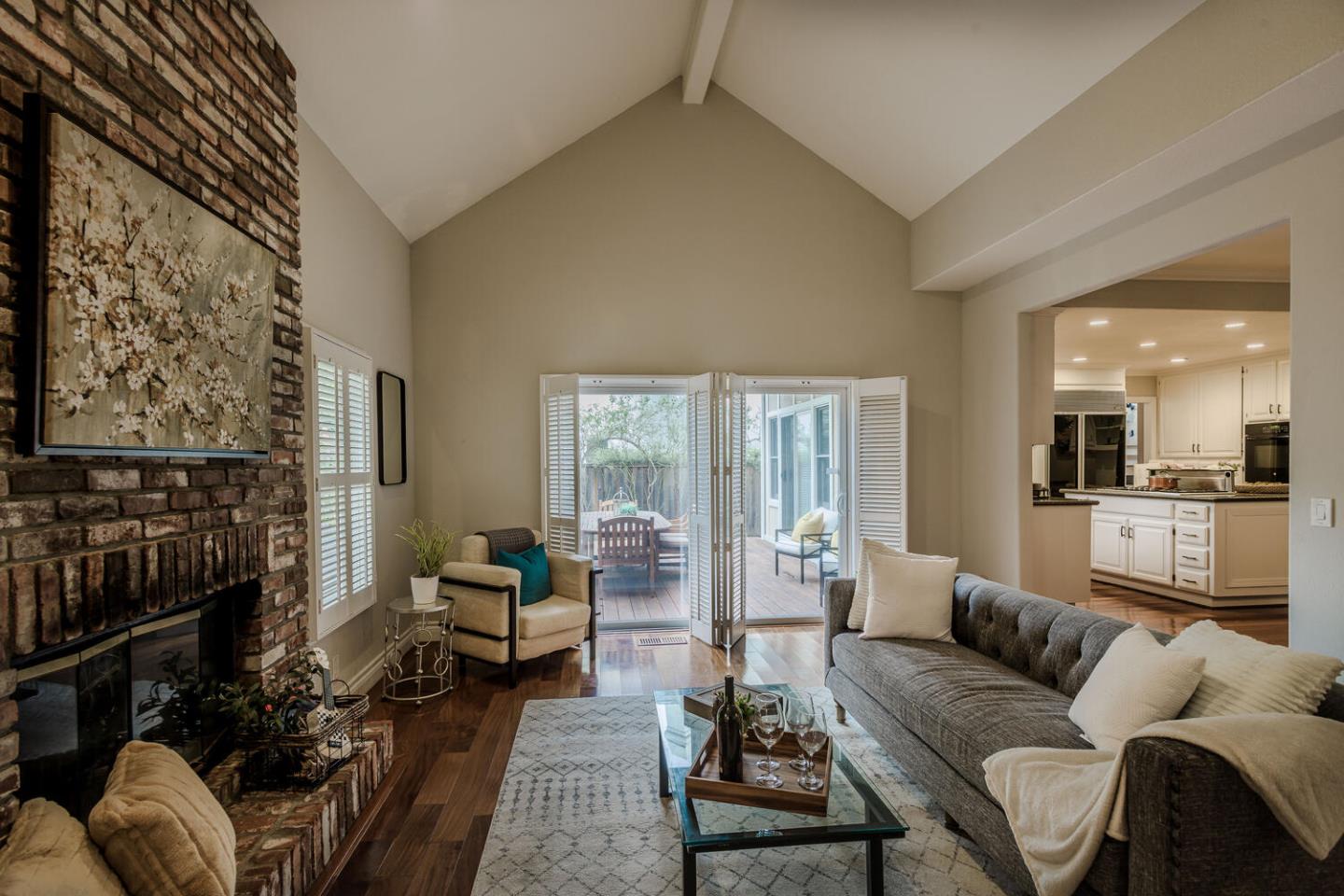 Detail Gallery Image 9 of 25 For 74 Crystal Springs Rd, San Mateo,  CA 94402 - 5 Beds | 3 Baths