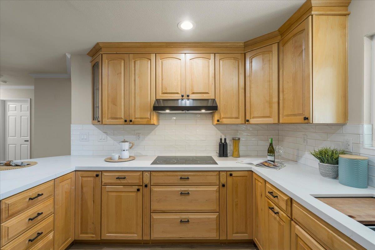 Detail Gallery Image 11 of 25 For 6535 Kings Pl, Gilroy,  CA 95020 - 4 Beds | 2 Baths