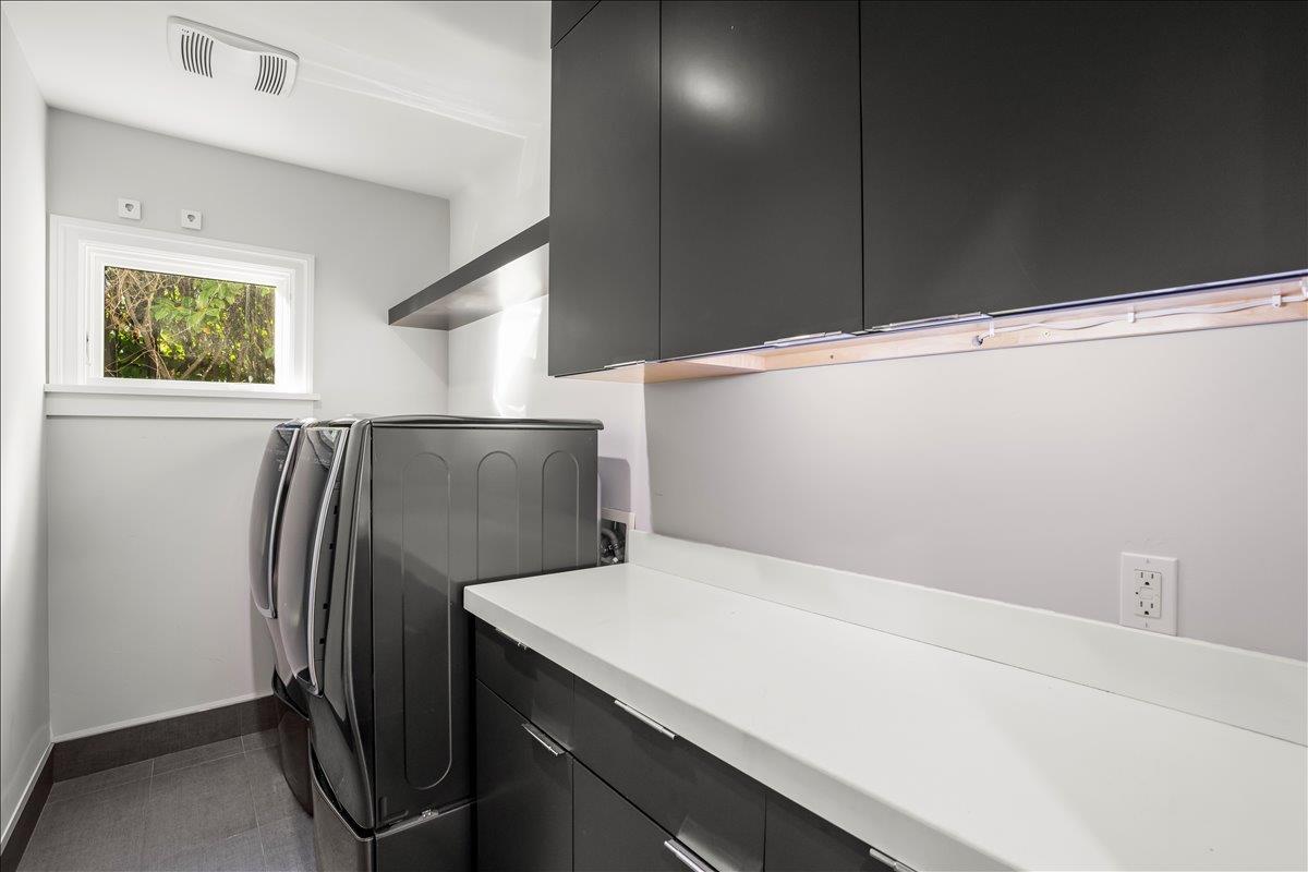 Detail Gallery Image 24 of 39 For 16760 Magneson Loop, Los Gatos,  CA 95032 - 3 Beds | 3 Baths