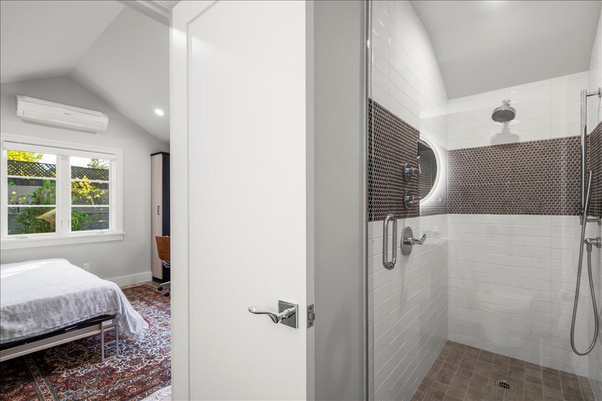 Detail Gallery Image 34 of 39 For 16760 Magneson Loop, Los Gatos,  CA 95032 - 3 Beds | 3 Baths