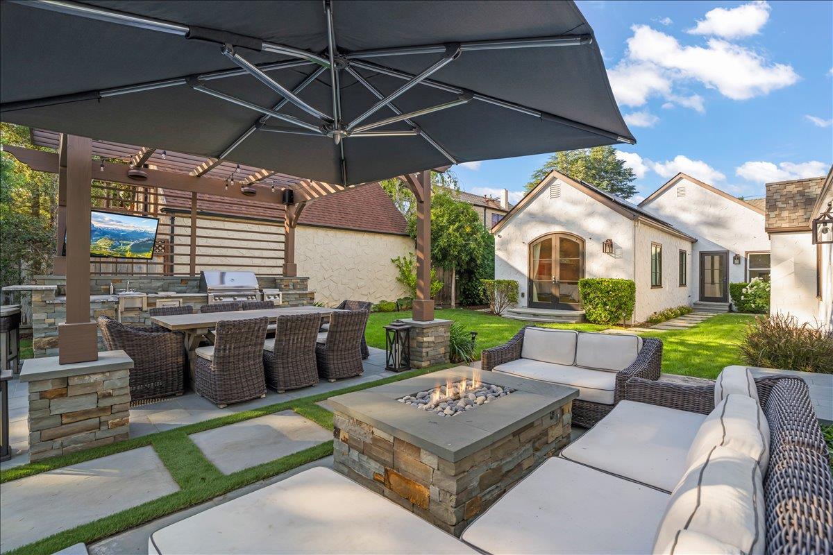 Detail Gallery Image 39 of 39 For 16760 Magneson Loop, Los Gatos,  CA 95032 - 3 Beds | 3 Baths