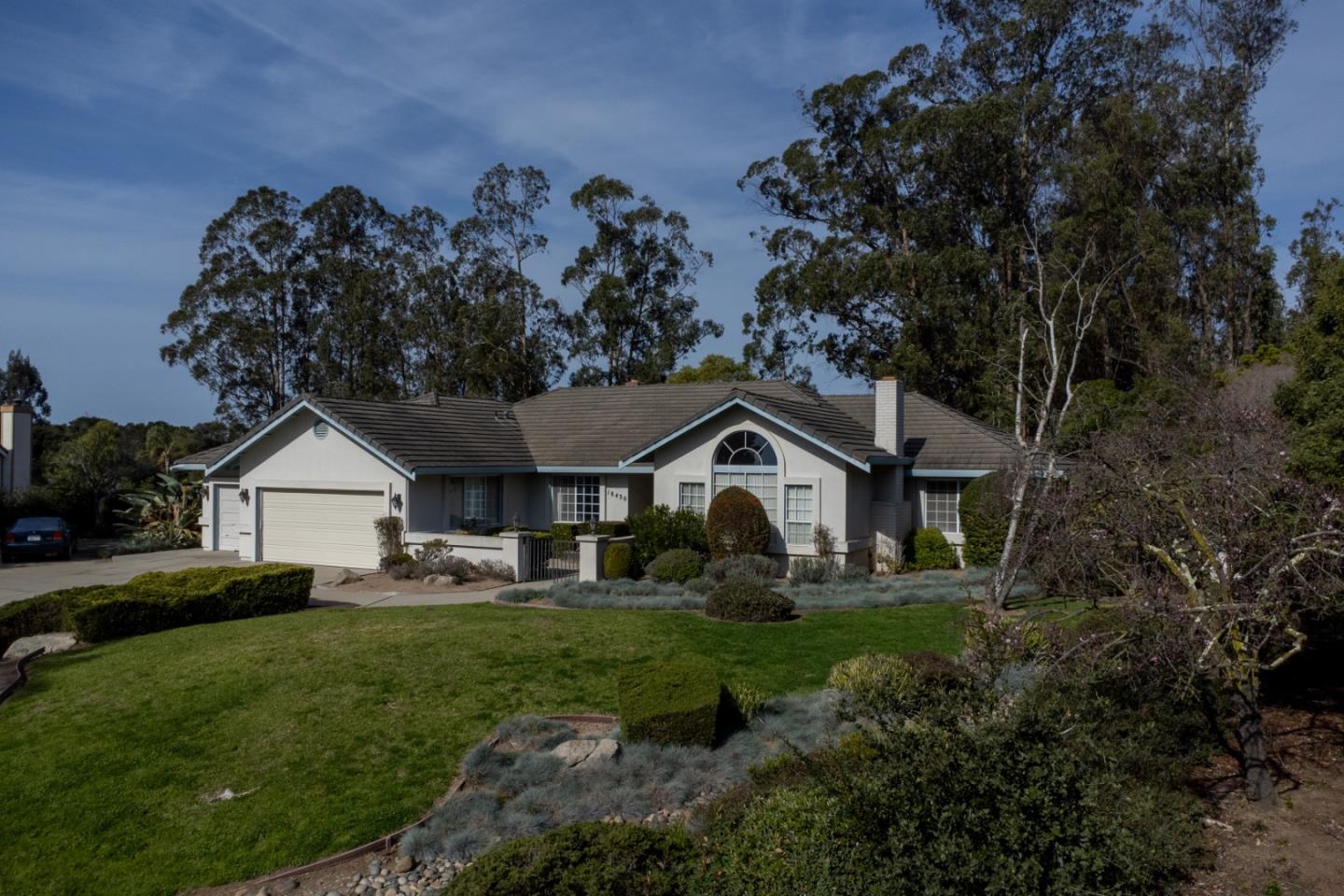 Detail Gallery Image 32 of 50 For 18430 Meadow Ridge Rd, Prunedale,  CA 93907 - 4 Beds | 3 Baths