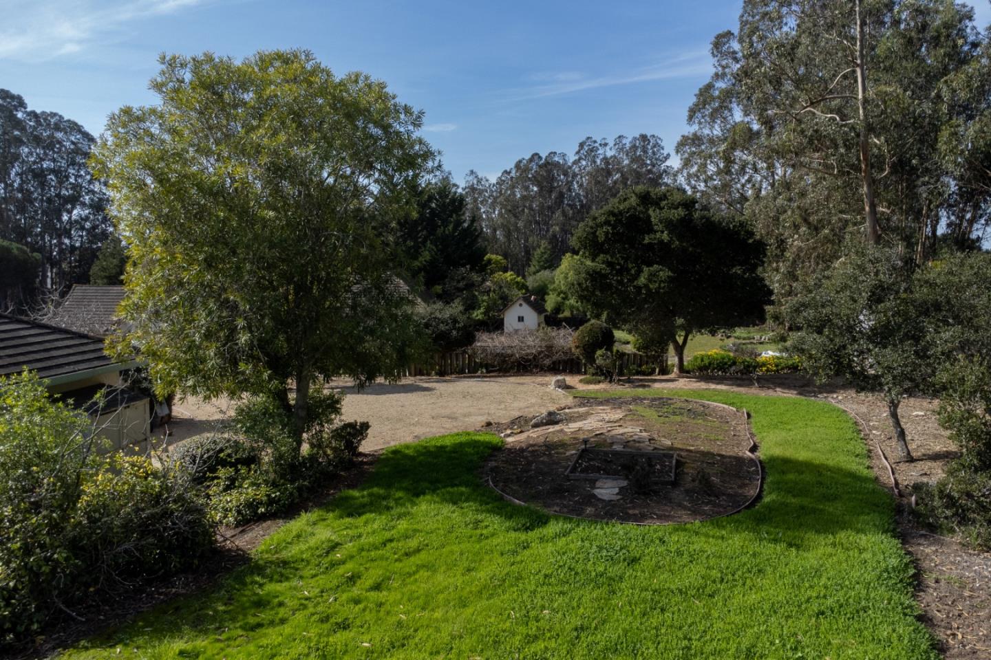 Detail Gallery Image 45 of 50 For 18430 Meadow Ridge Rd, Prunedale,  CA 93907 - 4 Beds | 3 Baths