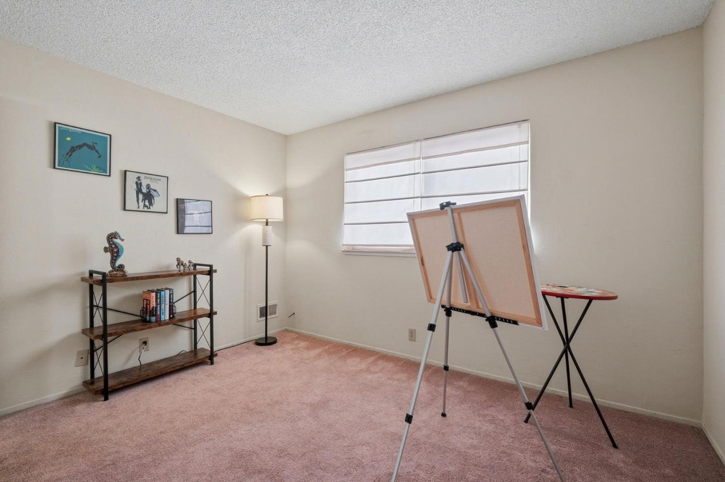 Detail Gallery Image 15 of 31 For 227 Hushbeck Ave, Watsonville,  CA 95076 - 2 Beds | 1 Baths