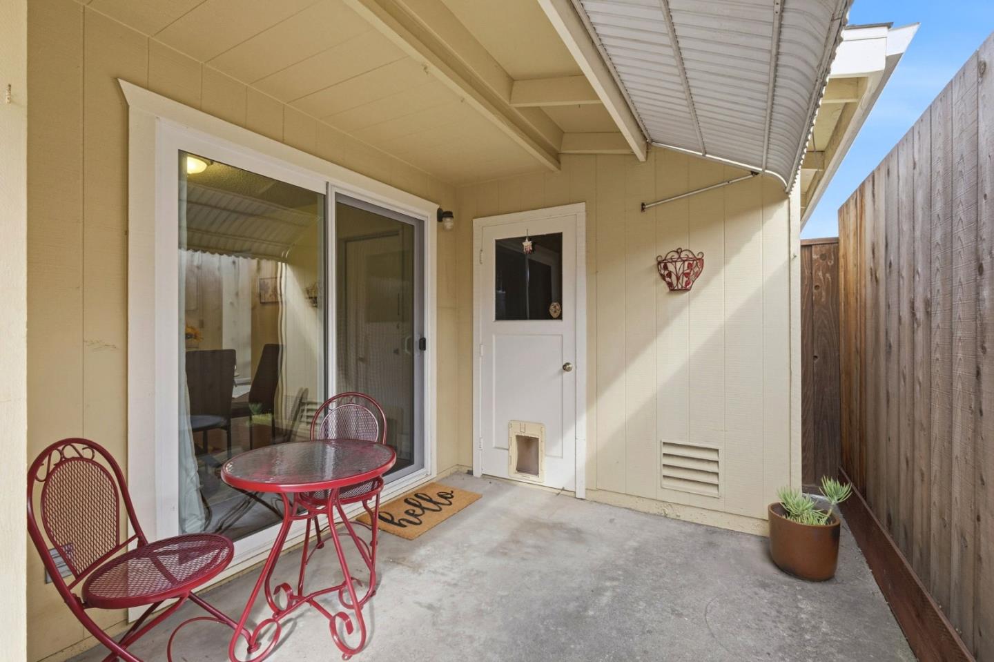Detail Gallery Image 26 of 31 For 227 Hushbeck Ave, Watsonville,  CA 95076 - 2 Beds | 1 Baths
