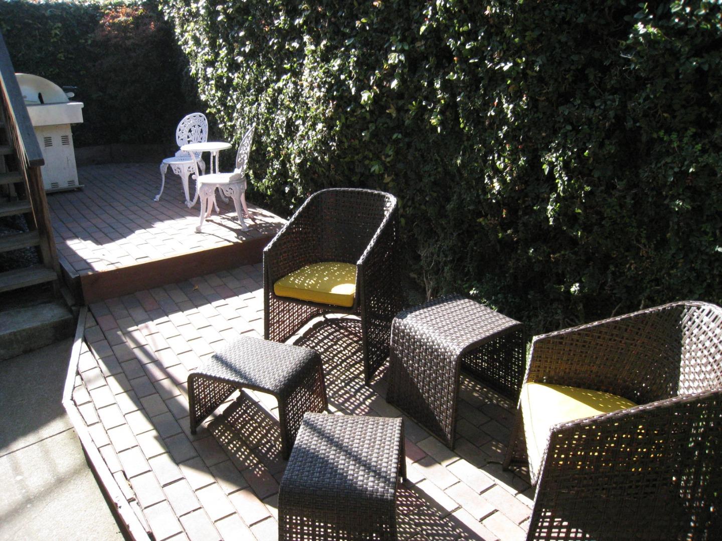 Detail Gallery Image 13 of 15 For 1122 Bush St, San Carlos,  CA 94070 - – Beds | – Baths