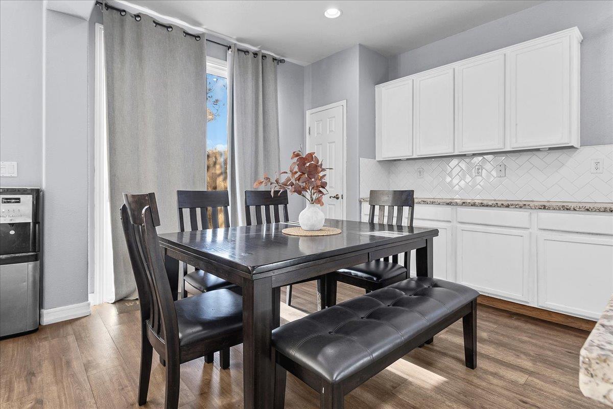 Detail Gallery Image 17 of 47 For 359 Barbera Way, Greenfield,  CA 93927 - 4 Beds | 3 Baths