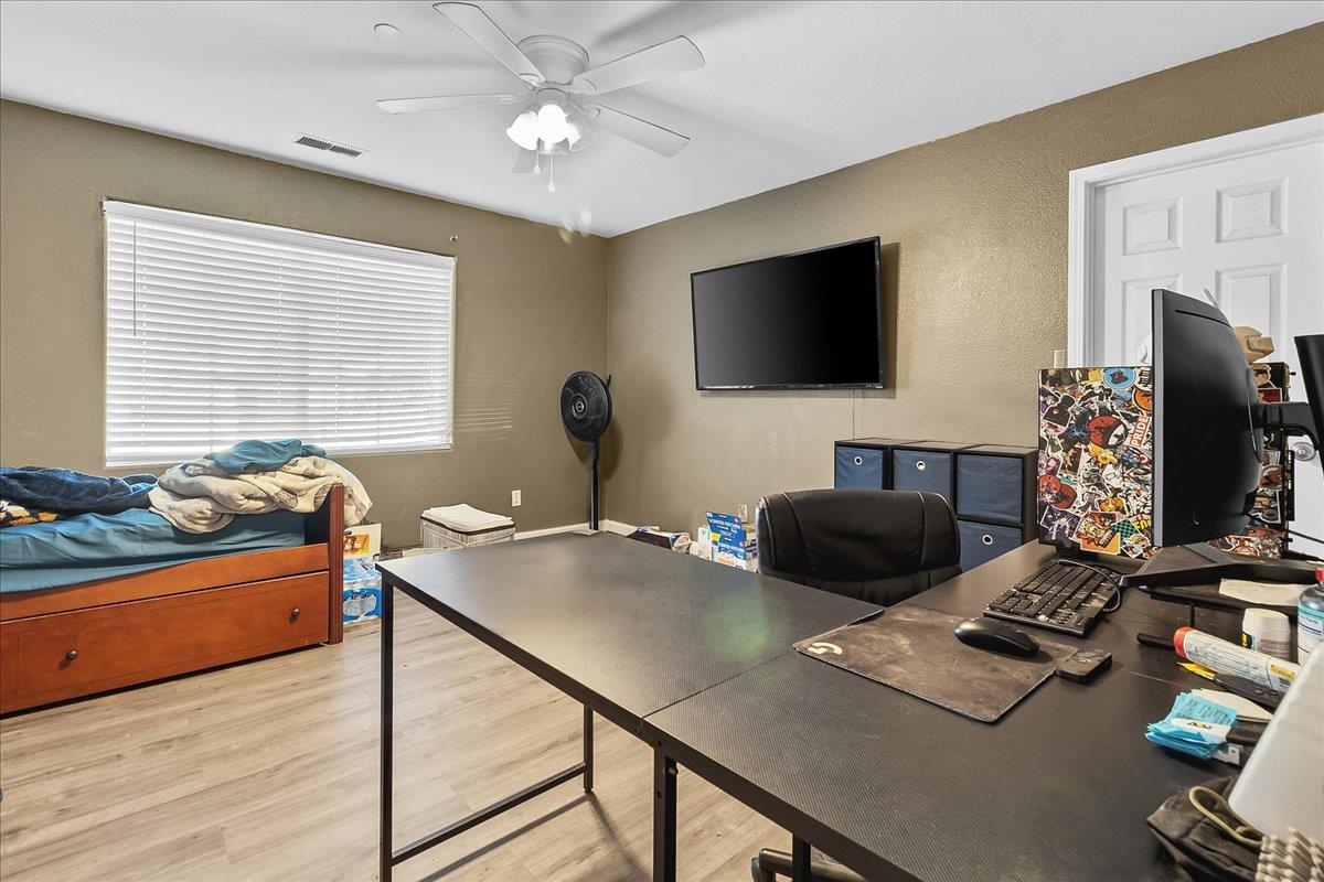 Detail Gallery Image 32 of 47 For 359 Barbera Way, Greenfield,  CA 93927 - 4 Beds | 3 Baths