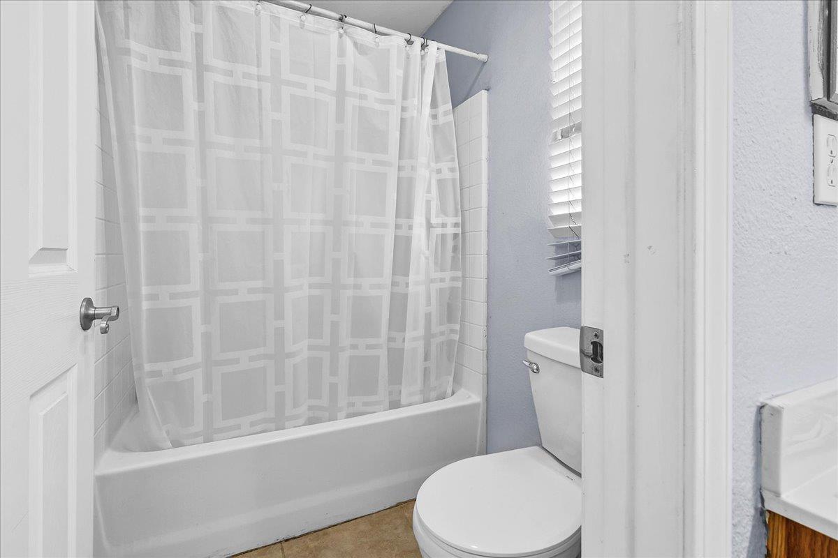 Detail Gallery Image 36 of 47 For 359 Barbera Way, Greenfield,  CA 93927 - 4 Beds | 3 Baths