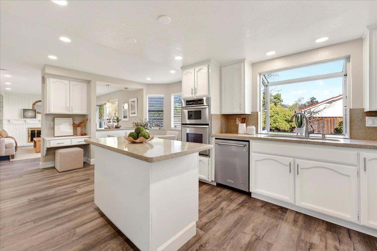 Detail Gallery Image 12 of 58 For 1168 Valley Quail Cir, San Jose,  CA 95120 - 4 Beds | 3 Baths