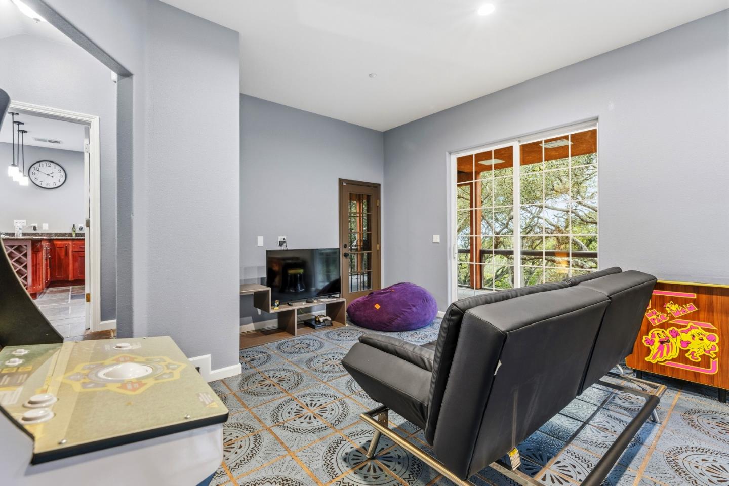 Detail Gallery Image 12 of 34 For 14643 Tumble Weed Ln, Royal Oaks,  CA 95076 - 3 Beds | 3 Baths