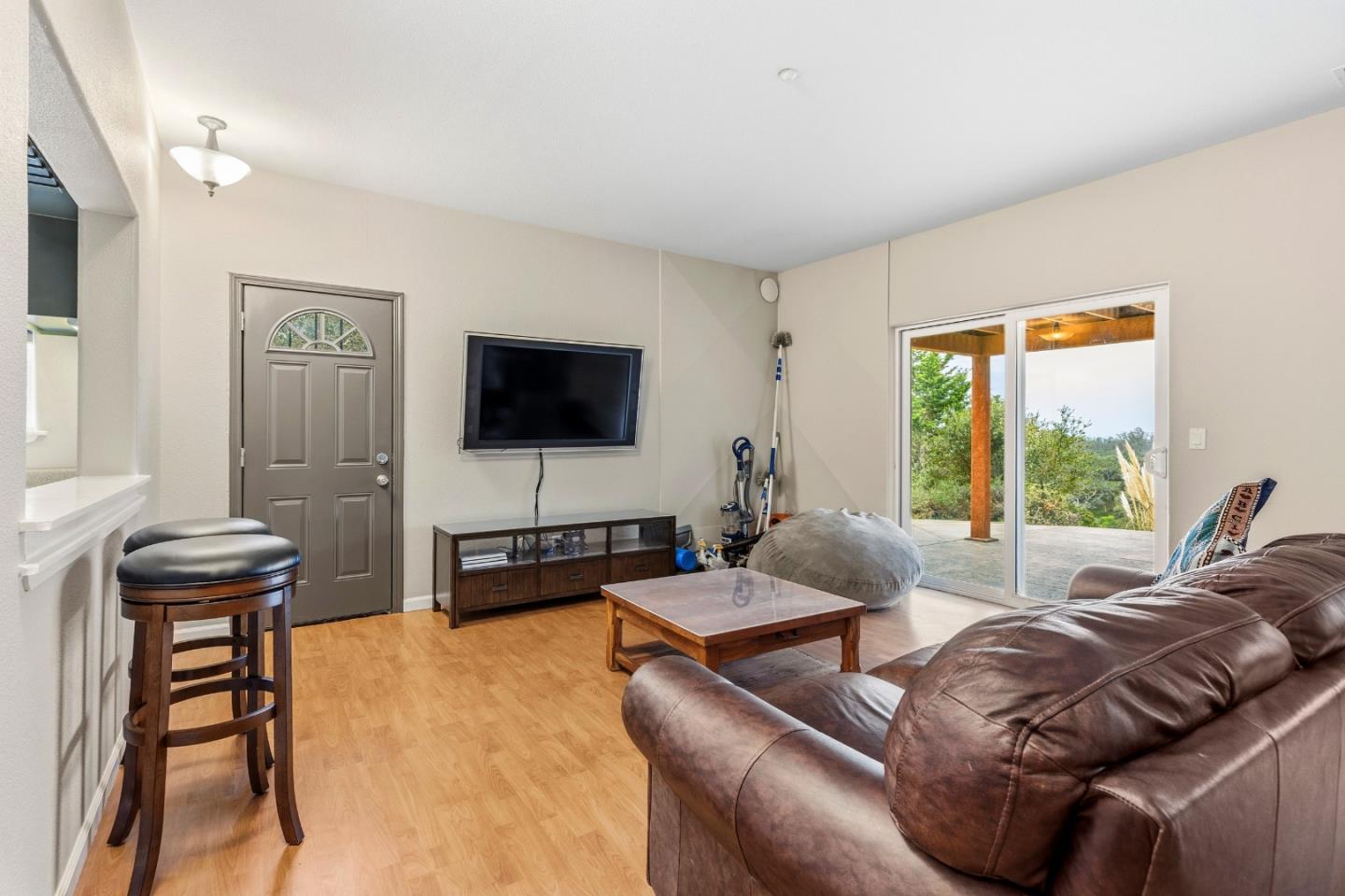 Detail Gallery Image 25 of 34 For 14643 Tumble Weed Ln, Royal Oaks,  CA 95076 - 3 Beds | 3 Baths