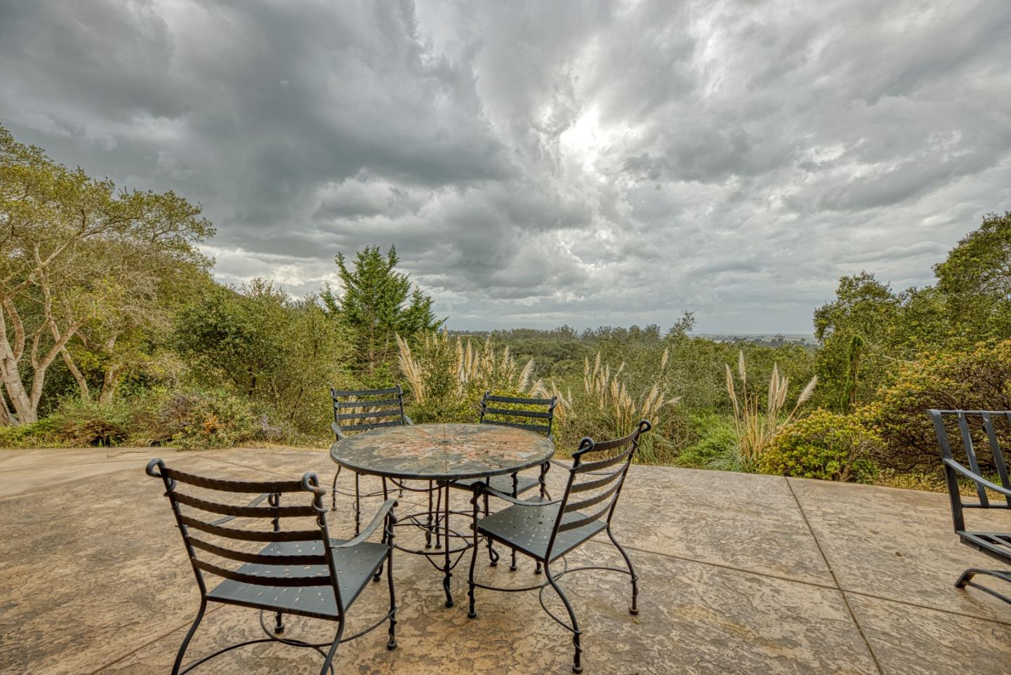 Detail Gallery Image 29 of 34 For 14643 Tumble Weed Ln, Royal Oaks,  CA 95076 - 3 Beds | 3 Baths